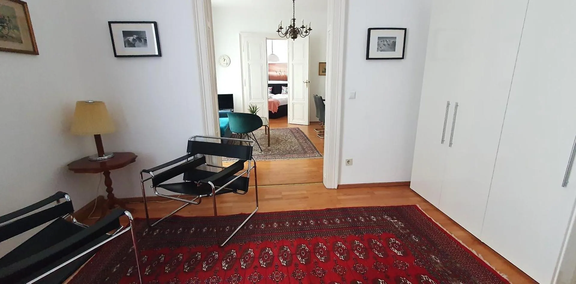 Suite In Imperial Design, Central Location Vienna Apartment