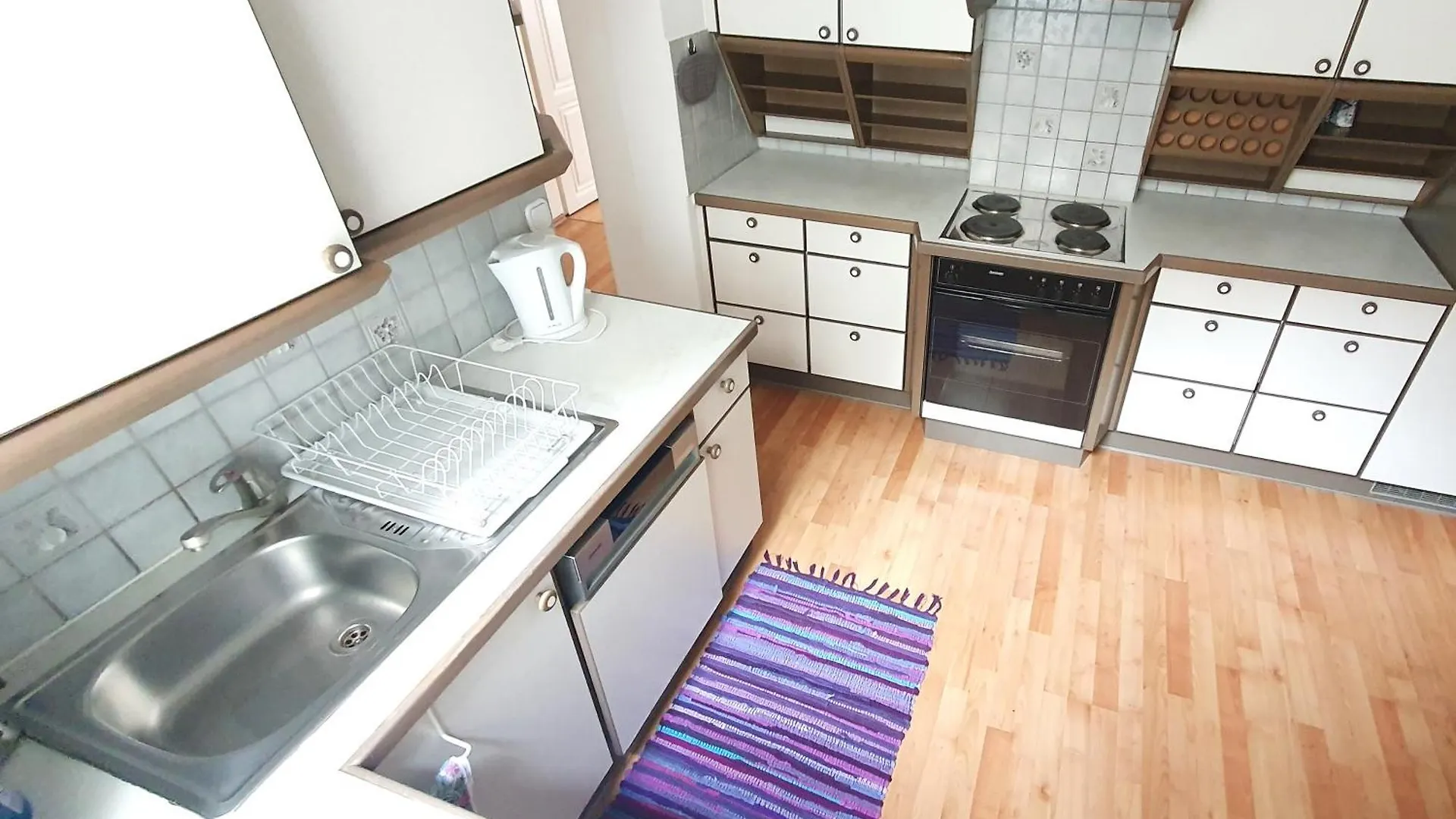 Suite In Imperial Design, Central Location Vienna Apartment